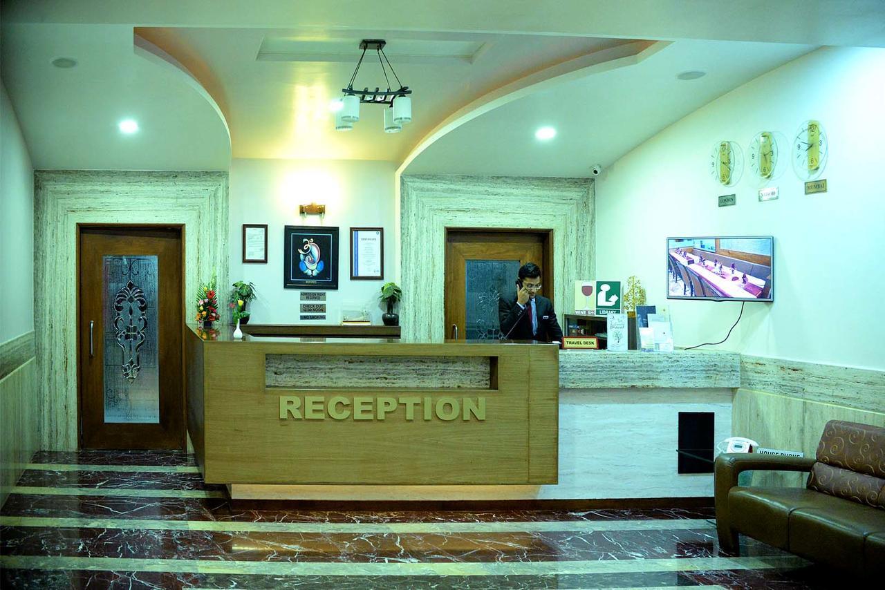 Hotel Fortune Palace Jāmnagar Dış mekan fotoğraf